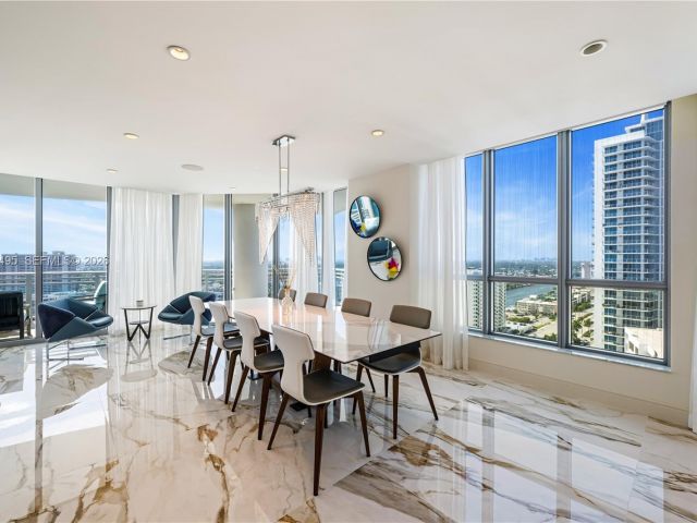 Apartment for sale  Unit #2106 - photo 7440497