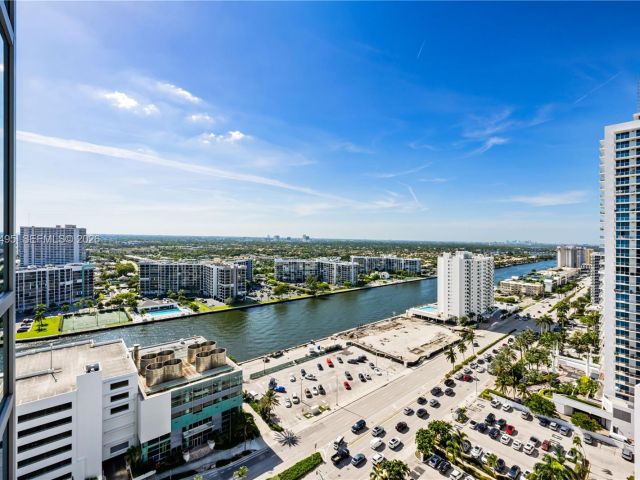 Apartment for sale  Unit #2106 - photo 7440507