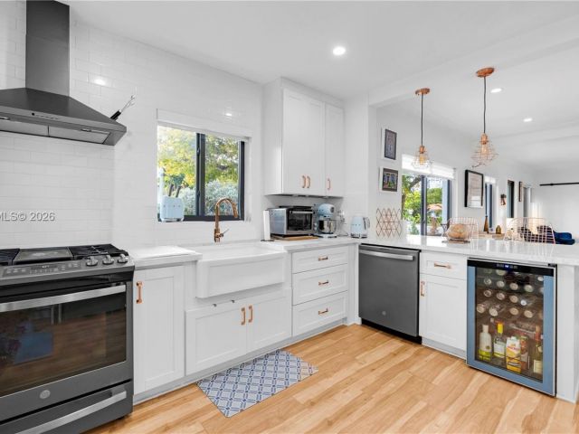 Home for sale at 375 SW 32nd Rd - photo 7428479