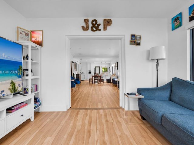 Home for sale at 375 SW 32nd Rd - photo 7428486