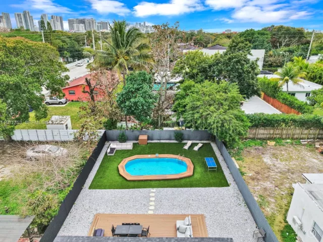 4-bedroom home for sale in Miami - 112 NW 53rd St - MondialRealty