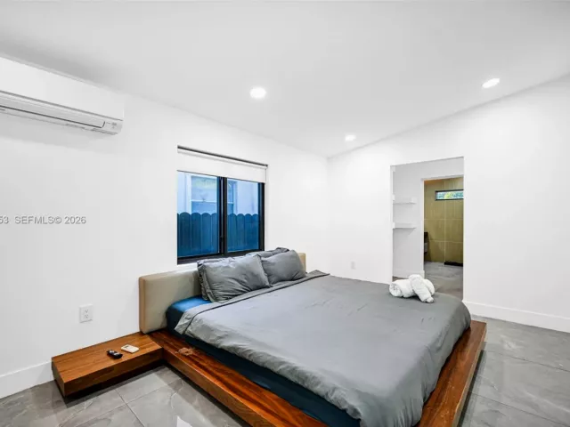 4-bedroom home for sale in Miami - 112 NW 53rd St - MondialRealty