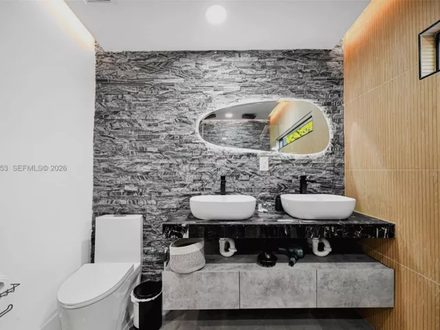 4-bedroom home for sale in Miami - 112 NW 53rd St - MondialRealty