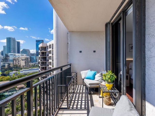 Apartment for rent  Unit #1619 - photo 7469610