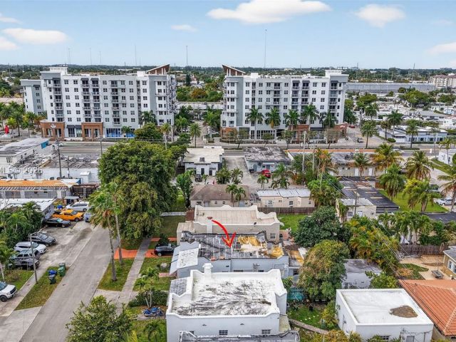 Home for sale at 623 NE 4th St - photo 7426766