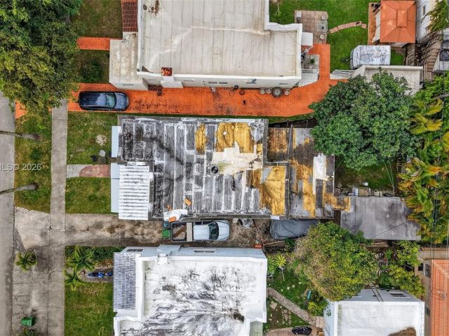 Home for sale at 623 NE 4th St - photo 7426771