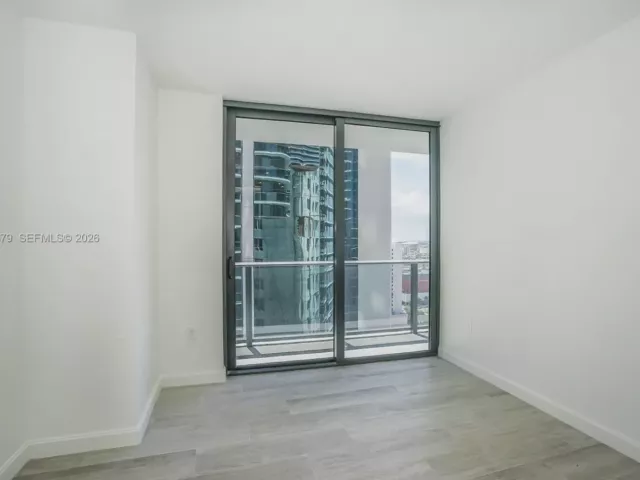 2-bedroom condo for rent in Miami - 55 SW 9TH ST 2108 - MondialRealty