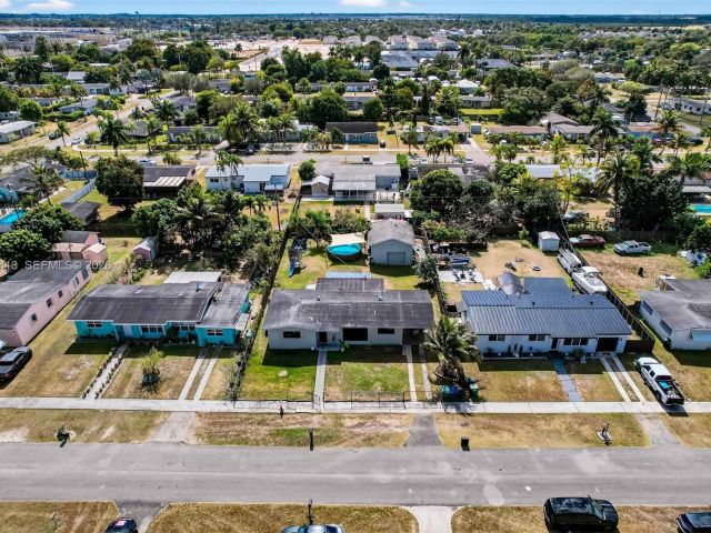 Home for sale at 1630 NW 10th St - photo 7460802