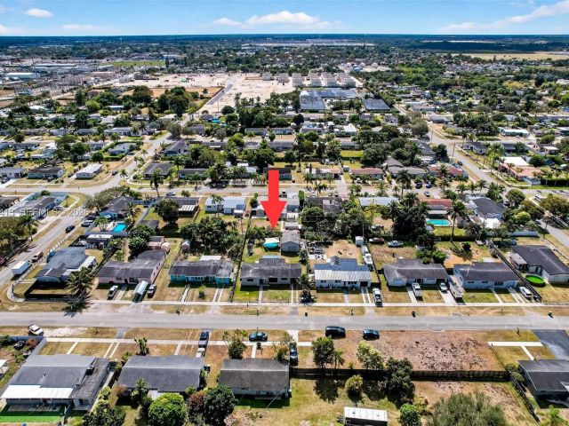 Home for sale at 1630 NW 10th St - photo 7460805