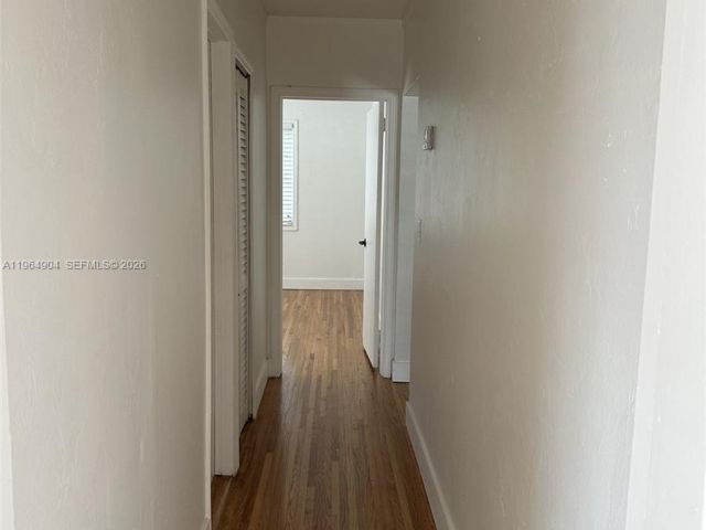 Home for rent at 904 Wallace St - photo 7427829