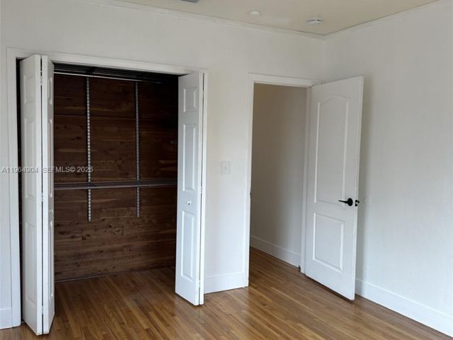 Home for rent at 904 Wallace St - photo 7427830