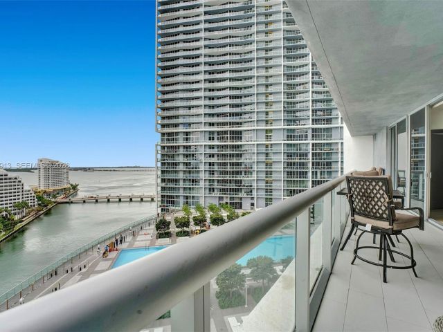 Apartment for rent  Unit #1905 - photo 7429078