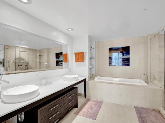 Apartment for rent  Unit #1905 - photo 7429094