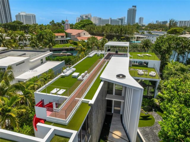 Home for rent at 528 Lakeview Ct - photo 7469316