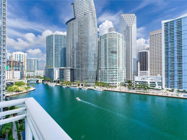 Apartment for sale  Unit #1101 - photo 7429435