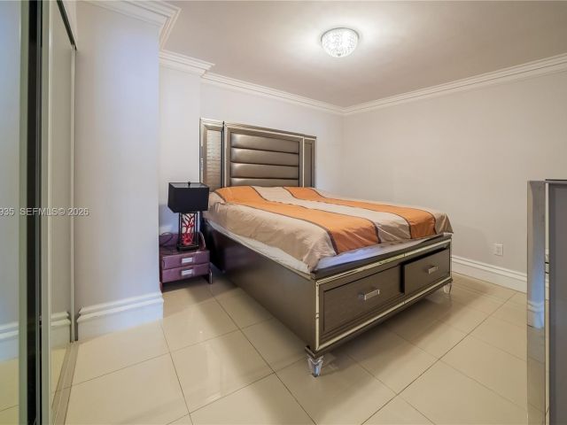 Apartment for rent  Unit #303 - photo 7442244