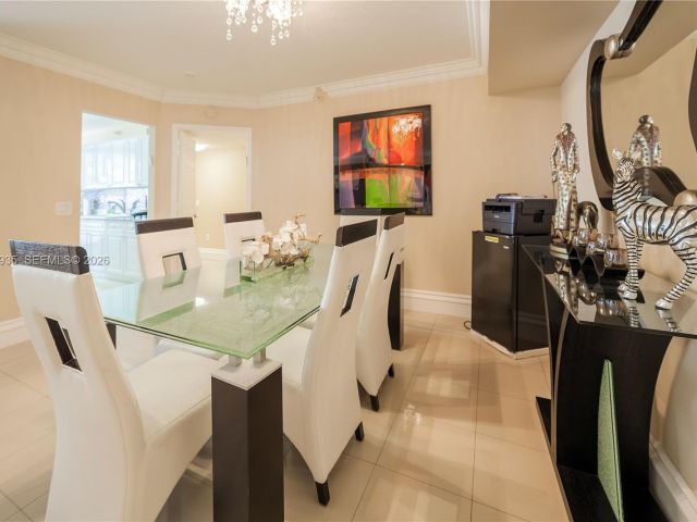 Apartment for rent  Unit #303 - photo 7442252