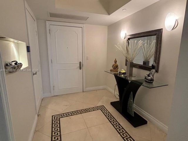 Apartment for rent  Unit #2004 - photo 7499205