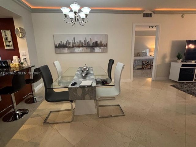 Apartment for rent  Unit #2004 - photo 7499211