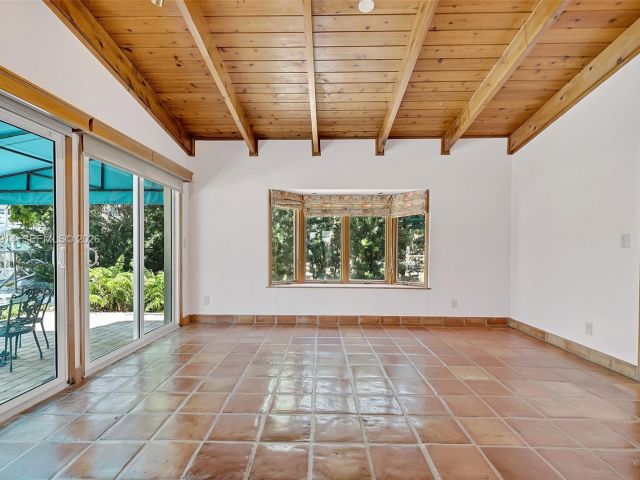 Home for rent at 325 Bontona Ave - photo 7428107