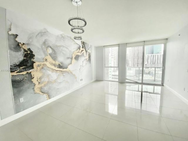 Apartment for rent  Unit #1605 - photo 7488729