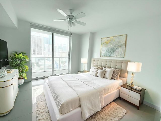 Apartment for rent  Unit #1605 - photo 7488740