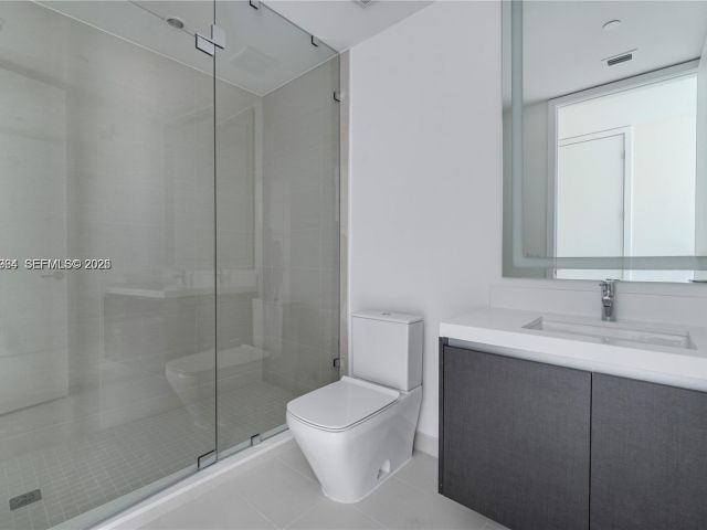 Apartment for rent  Unit #4911 - photo 7429550