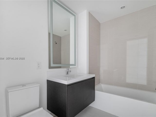 Apartment for rent  Unit #4911 - photo 7429555