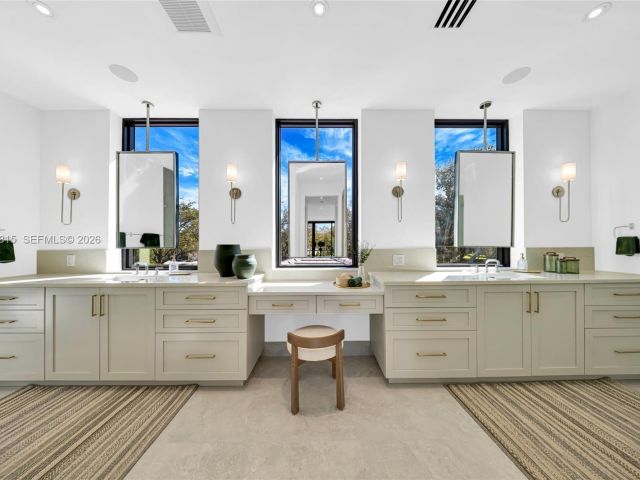 Home for sale at 9381 SW 100 ST - photo 7449339