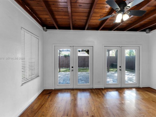 Home for sale at 4220 SW 13th St - photo 7428273