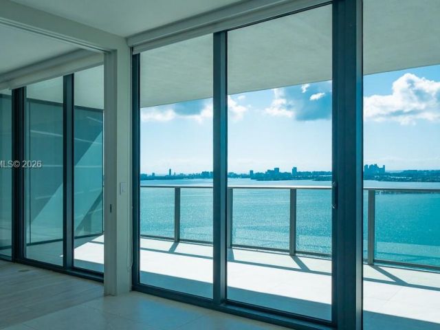 Apartment for sale  Unit #2105 - photo 7429764