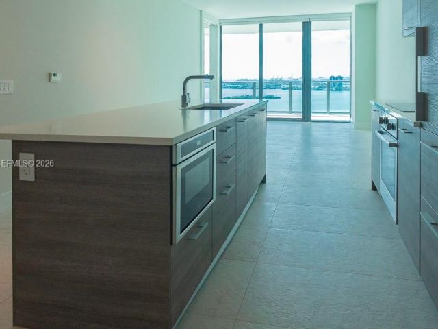 Apartment for sale  Unit #2105 - photo 7429765