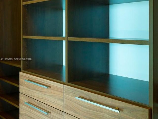 Apartment for sale  Unit #2105 - photo 7429774