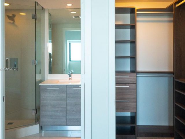 Apartment for sale  Unit #2105 - photo 7429778