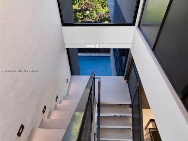 Home for sale at 621 W 44th St - photo 7467589