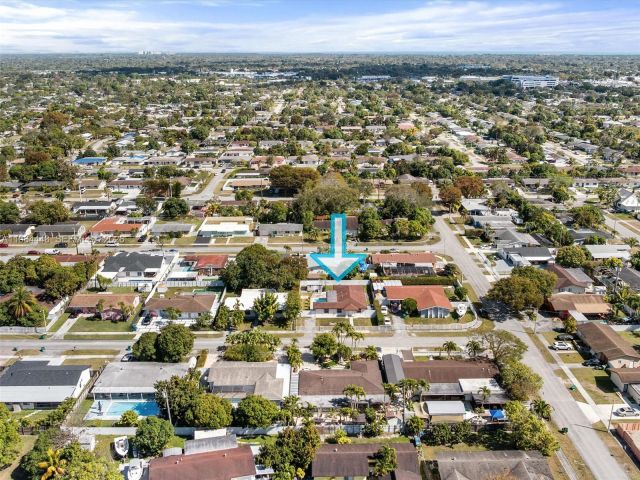 Home for sale at 16321 SW 102nd Pl - photo 7428236