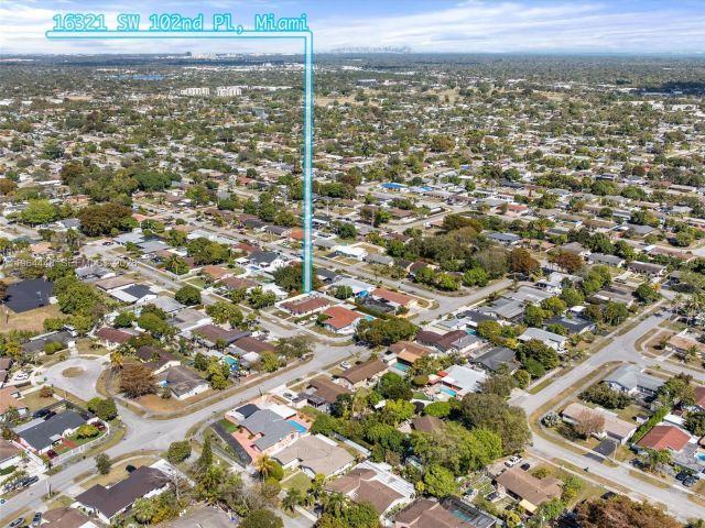 Home for sale at 16321 SW 102nd Pl - photo 7428238