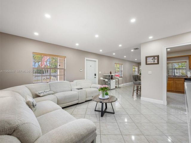 Home for sale at 16321 SW 102nd Pl - photo 7428241