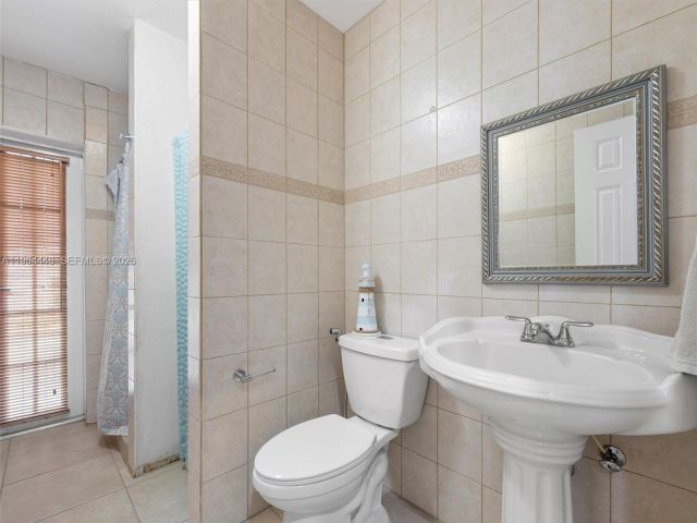 Home for sale at 16321 SW 102nd Pl - photo 7428246