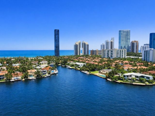 Apartment for sale  Unit #20G - photo 7428761