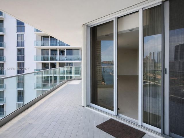 Apartment for sale  Unit #20G - photo 7428763