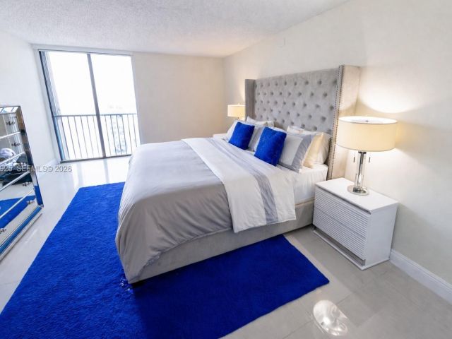 Apartment for sale  Unit #20G - photo 7428770