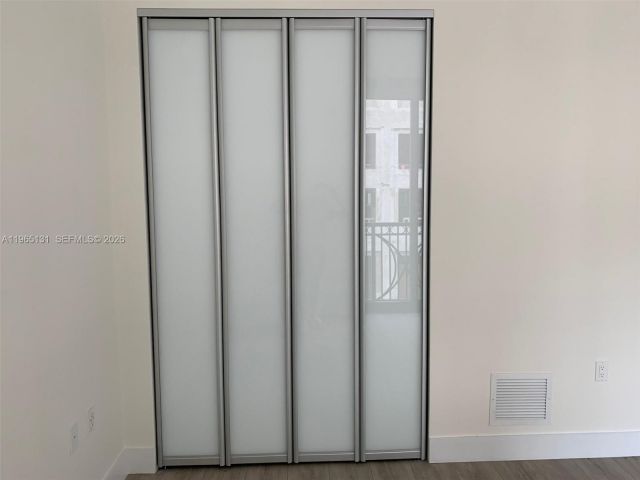 Apartment for rent  Unit #206 - photo 7476037