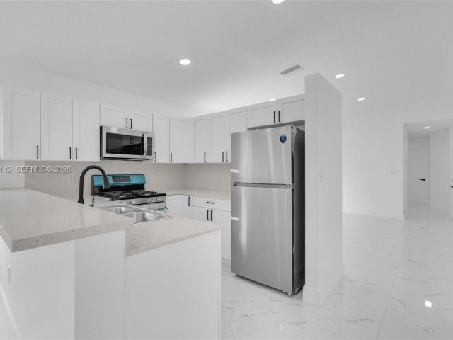 Home for sale at 16907 SW 142nd Pl - photo 7428497