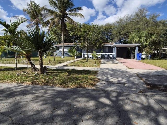 Home for sale at 1711 NW 27th Ter - photo 7428314