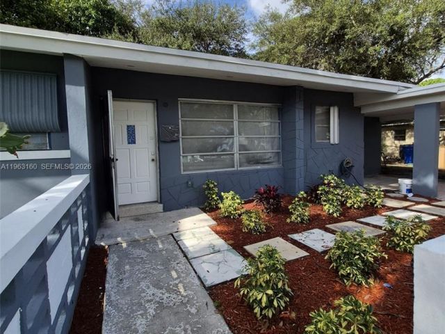 Home for sale at 1711 NW 27th Ter - photo 7428317