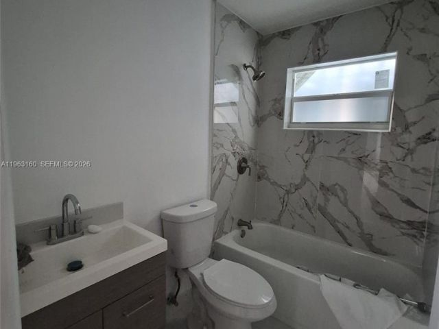 Home for sale at 1711 NW 27th Ter - photo 7428327