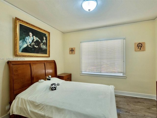 Home for rent at 906 Genoa St - photo 7434052