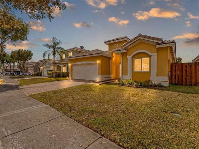 Home for sale at 14234 SW 155th Ct - photo 7428509