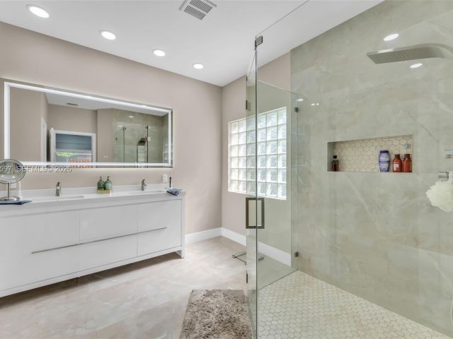 Home for sale at 14234 SW 155th Ct - photo 7428515